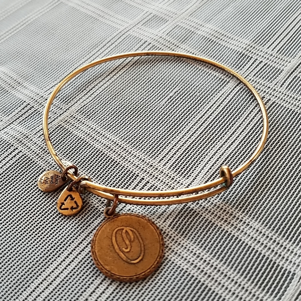 Alex and Ani "O" Initial Bracelet Rafaelian Gold